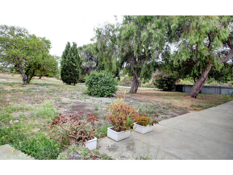 1-5 Happy Valley Road, Port Lincoln SA 5606