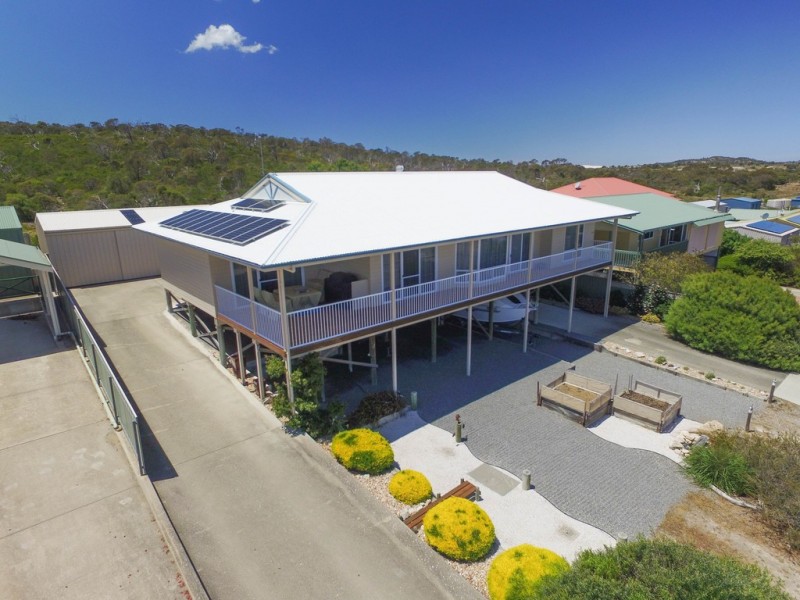 12 Sophie Crescent, Coffin Bay SA 5607