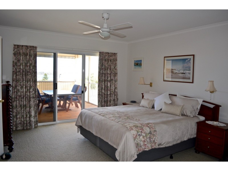 12 Sophie Crescent, Coffin Bay SA 5607