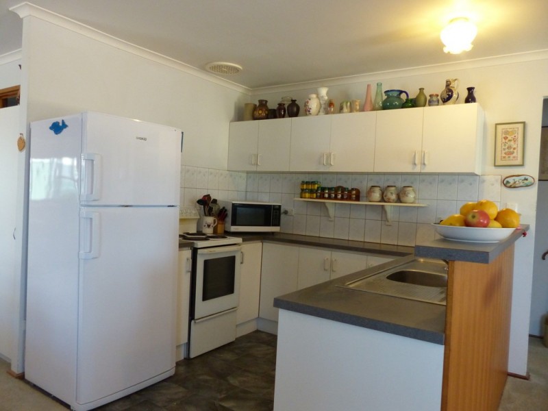 3 Yendall Street, Denial Bay SA 5690