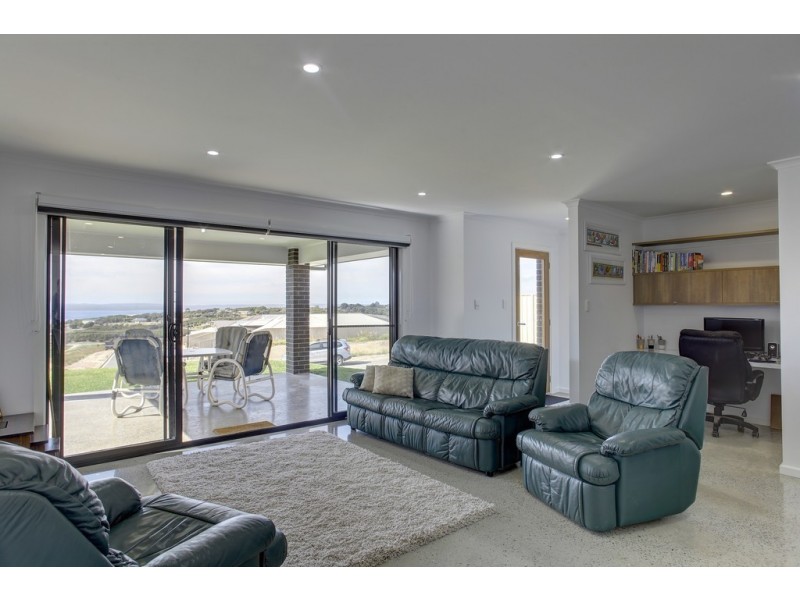 3 Leigh Avenue, Port Lincoln SA 5606