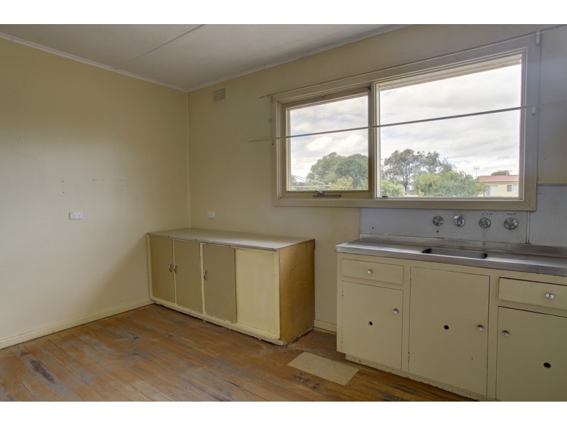 3 Fuss Street, Cummins SA 5631