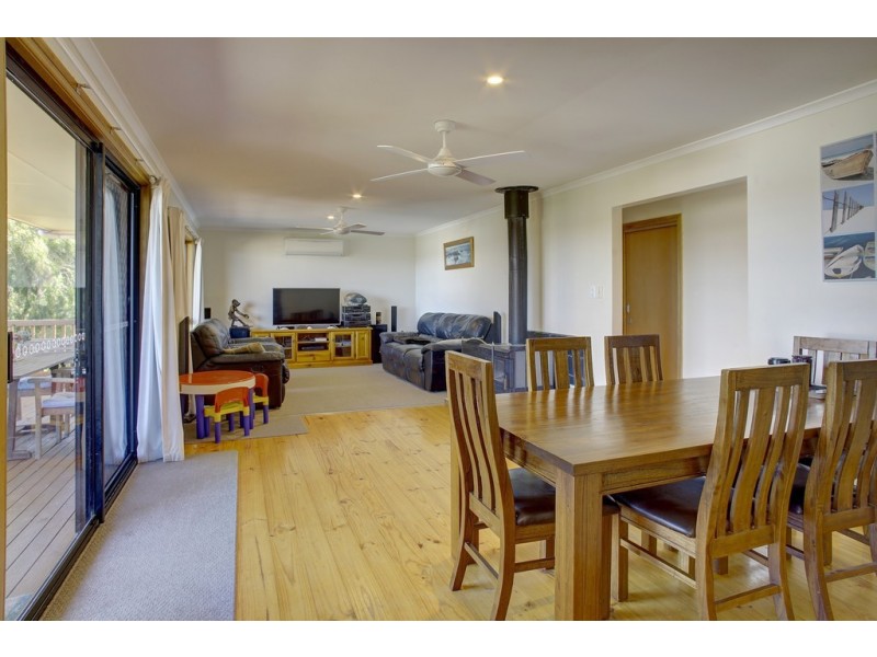 10 Tulka Esplanade, Tulka SA 5607