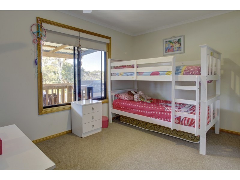 10 Tulka Esplanade, Tulka SA 5607