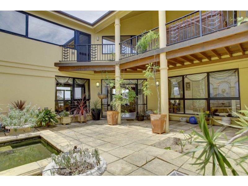 28 Lake View Avenue, Port Lincoln SA 5606