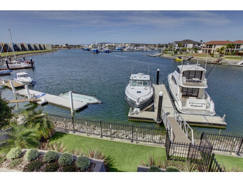 2/4 Laguna Drive, Port Lincoln SA 5606