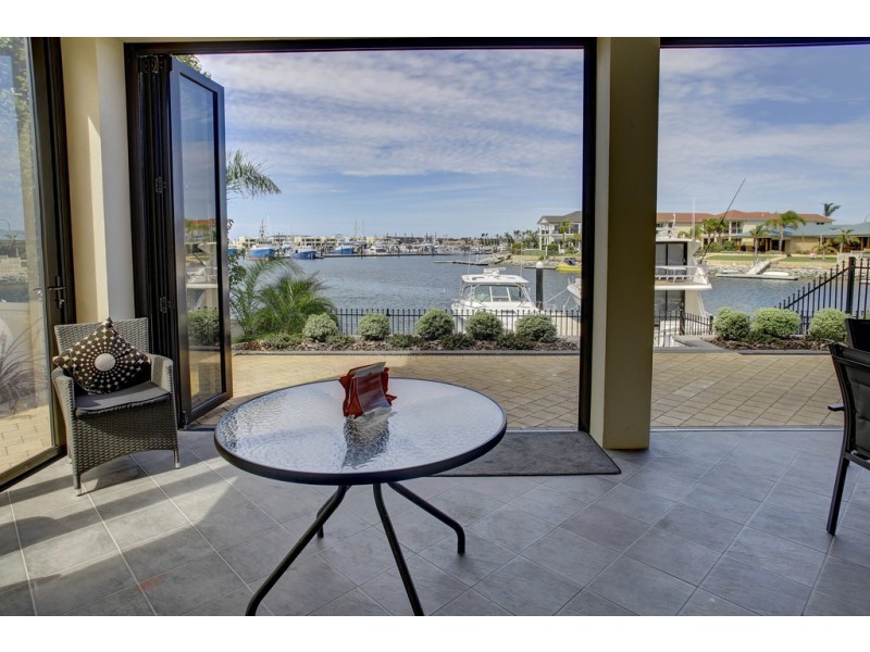 2/4 Laguna Drive, Port Lincoln SA 5606
