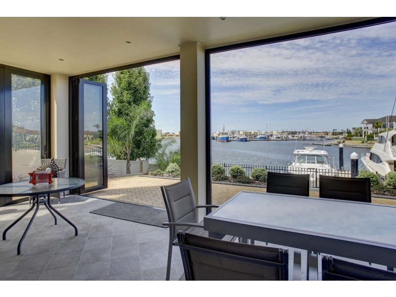 2/4 Laguna Drive, Port Lincoln SA 5606