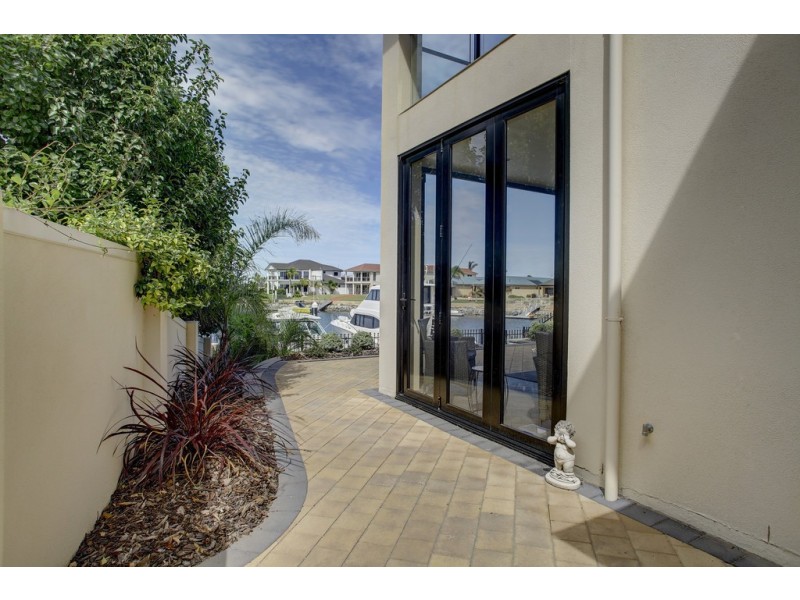 2/4 Laguna Drive, Port Lincoln SA 5606