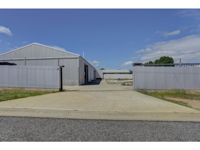 17 Riversdale Avenue, Port Lincoln SA 5606