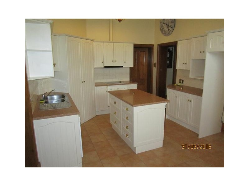 3 Holburn Street, Port Lincoln SA 5606