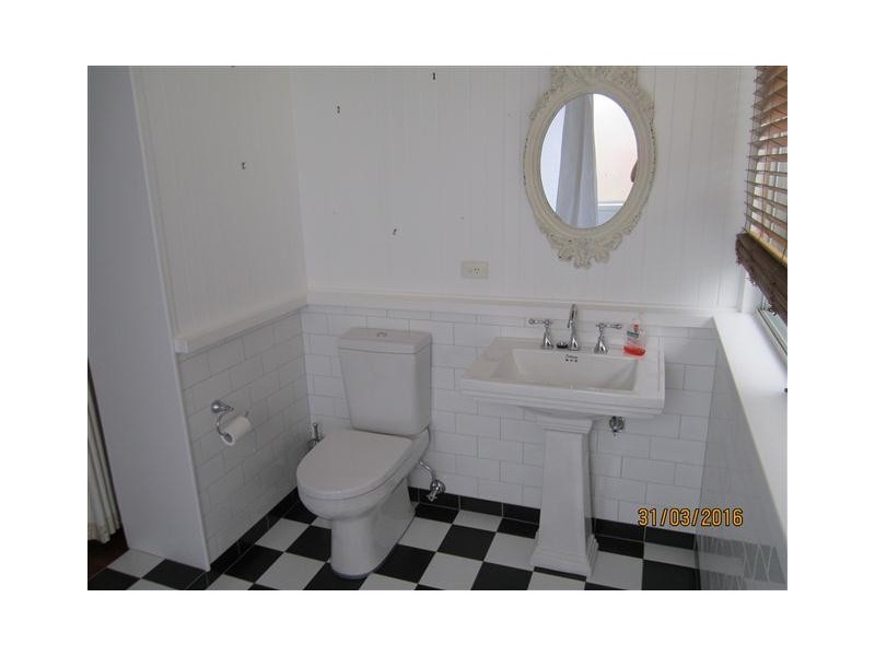 3 Holburn Street, Port Lincoln SA 5606
