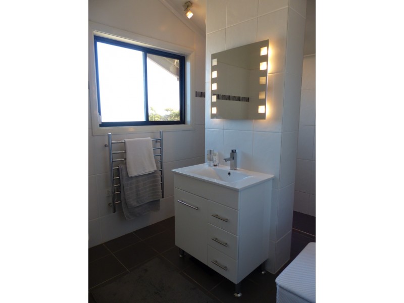 39-49 Collins Street, Ceduna SA 5690