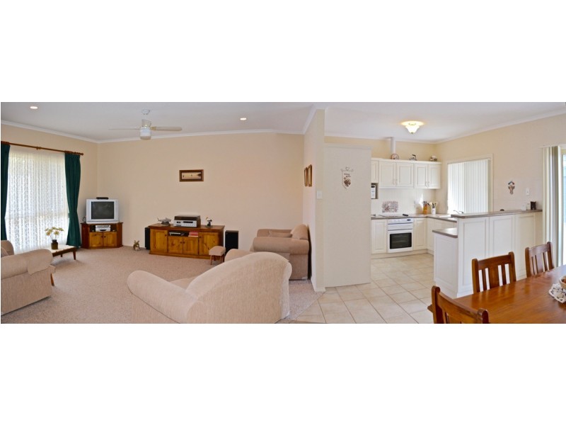 56 Greenly Ave, Coffin Bay SA 5607
