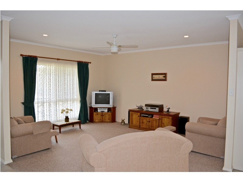 56 Greenly Ave, Coffin Bay SA 5607