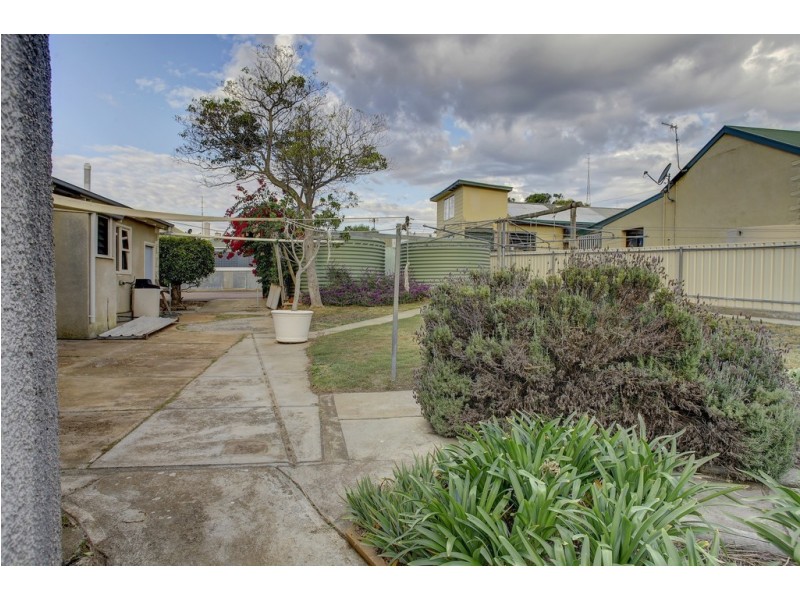 20 Queen Street, Port Lincoln SA 5606