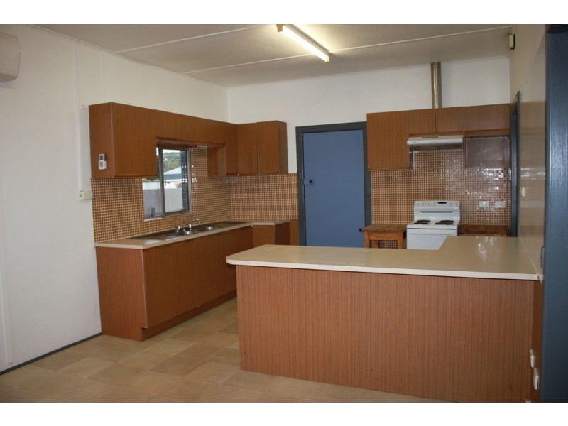 83 New West Road, Port Lincoln SA 5606