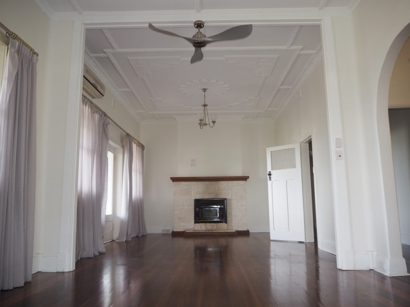 44 Oxford Tce, Port Lincoln SA 5606