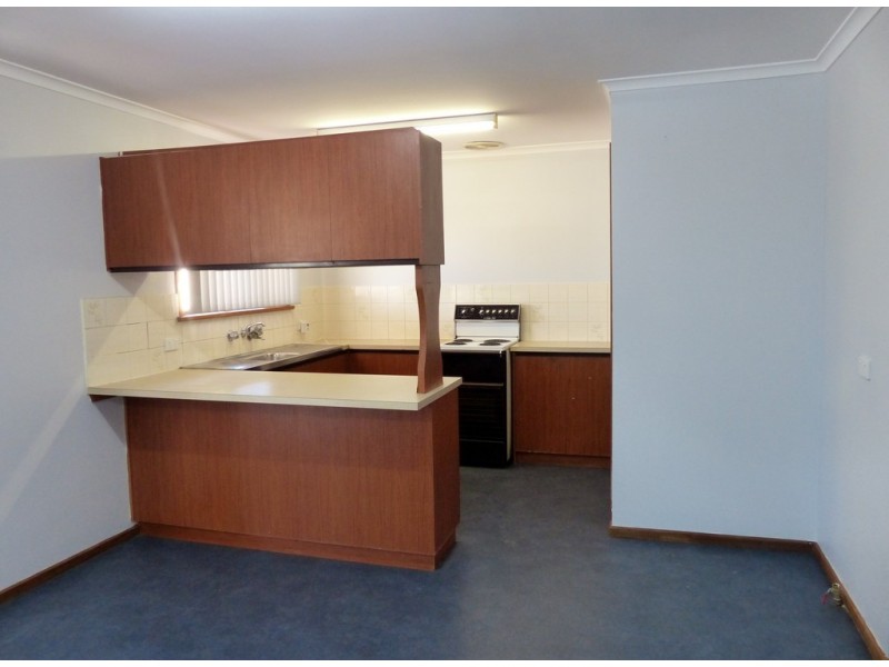 27 Collins Street, Ceduna SA 5690