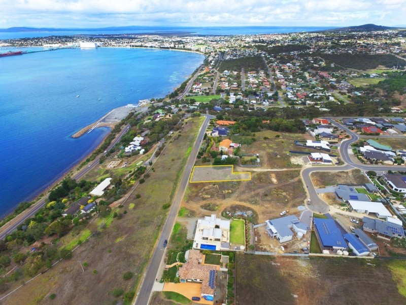 17 Lindsay Street, Port Lincoln SA 5606