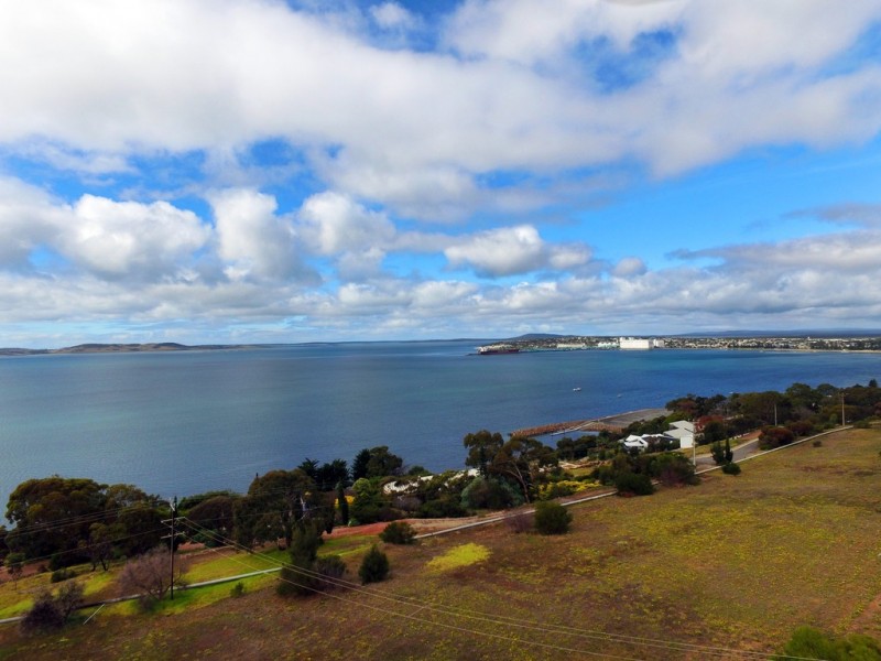 17 Lindsay Street, Port Lincoln SA 5606