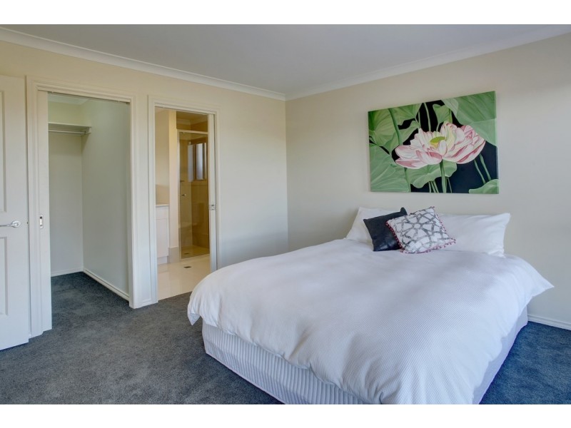 8 Whiting Court, Port Lincoln SA 5606