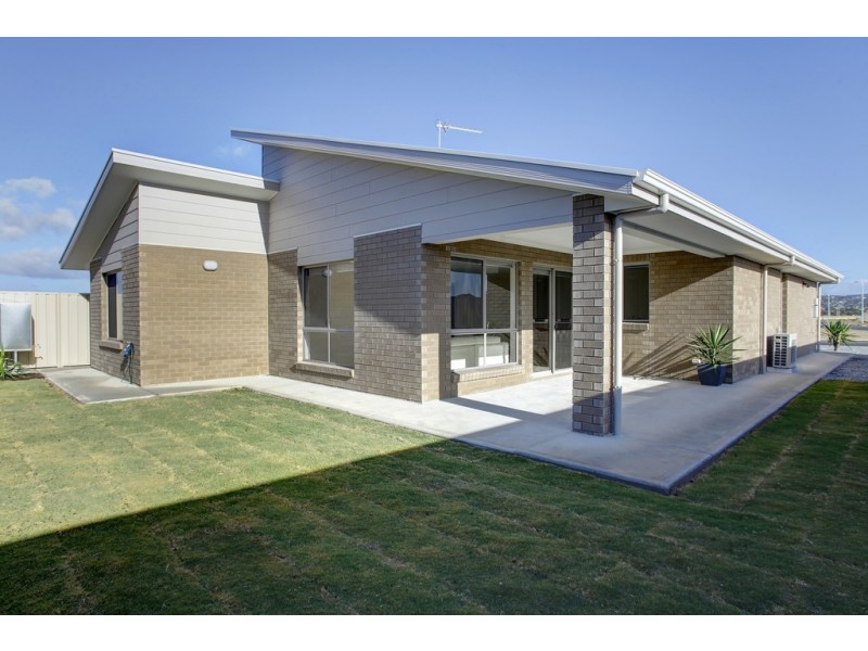 8 Whiting Court, Port Lincoln SA 5606