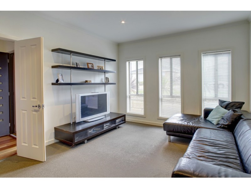 18 Windamere Crescent, Port Lincoln SA 5606