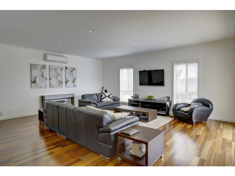 18 Windamere Crescent, Port Lincoln SA 5606