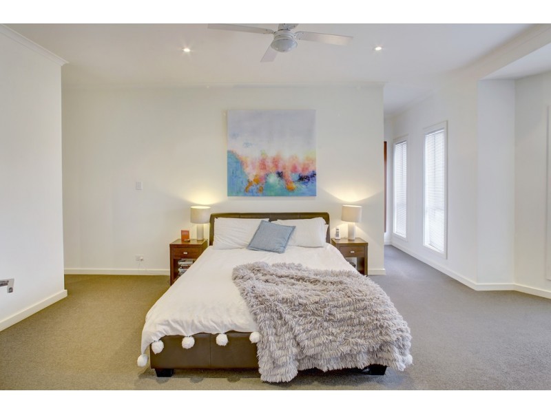 18 Windamere Crescent, Port Lincoln SA 5606