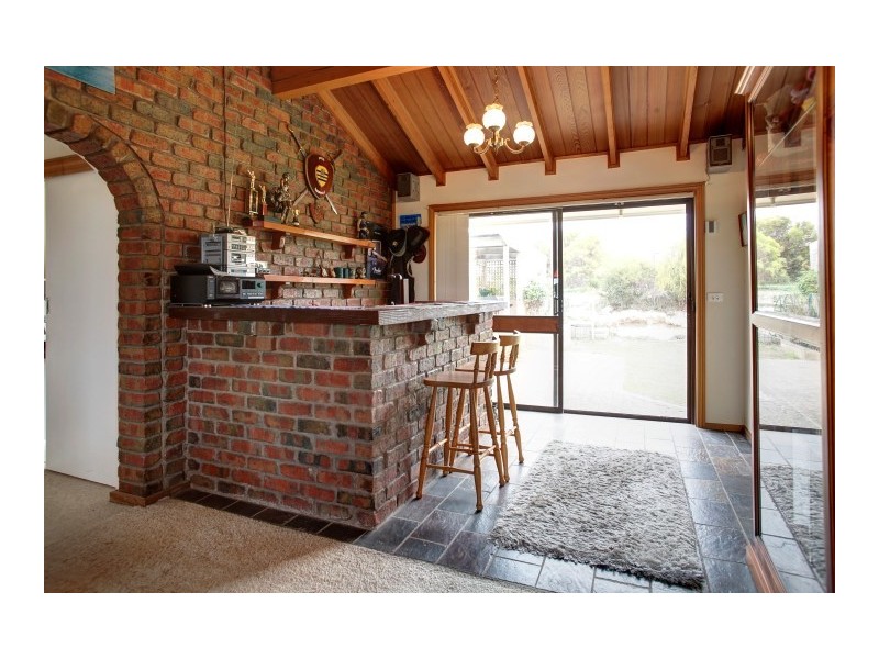 61 Kurara Rd, Port Lincoln SA 5606