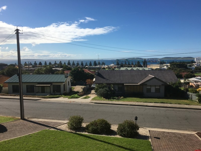 5 Tally-Ho Avenue, Port Lincoln SA 5606