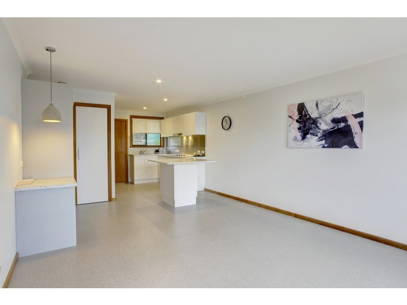2/13 New West Road, Port Lincoln SA 5606