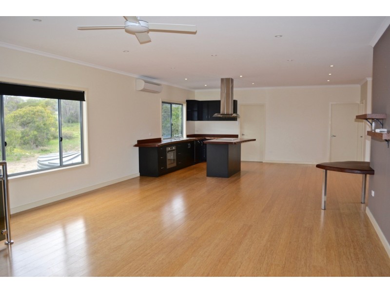 6 Sophie Crescent, Coffin Bay SA 5607
