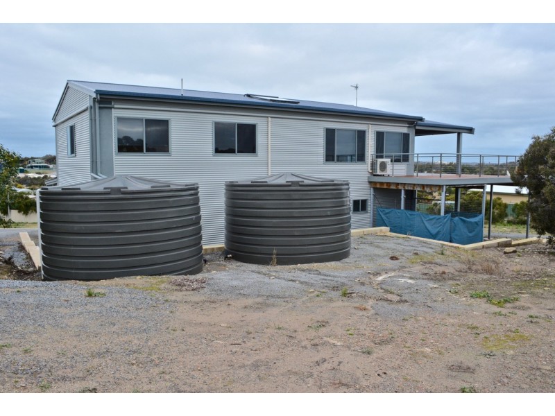 6 Sophie Crescent, Coffin Bay SA 5607