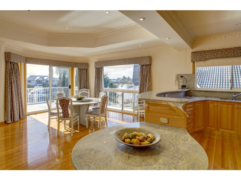 38 Lake View Avenue, Port Lincoln SA 5606