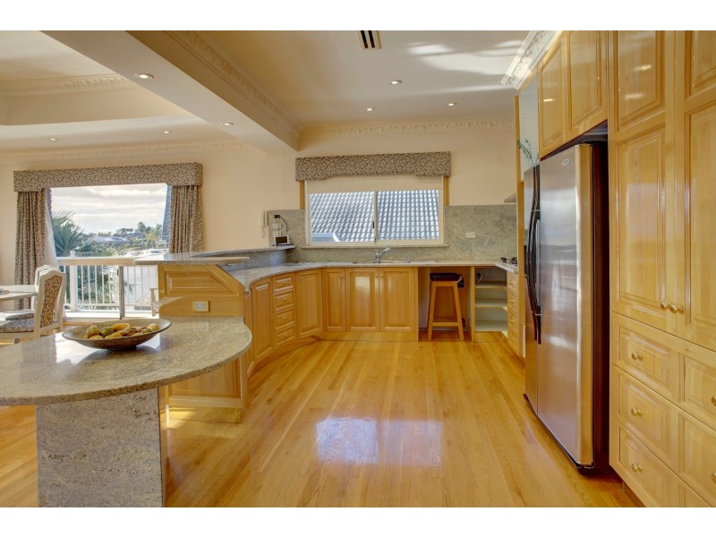 38 Lake View Avenue, Port Lincoln SA 5606
