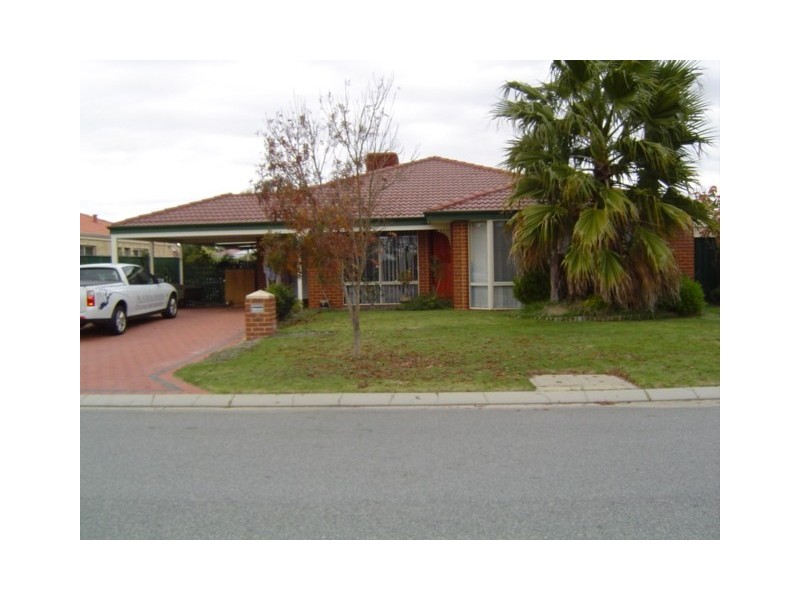 8 Sycamore Avenue, South Lake WA 6164