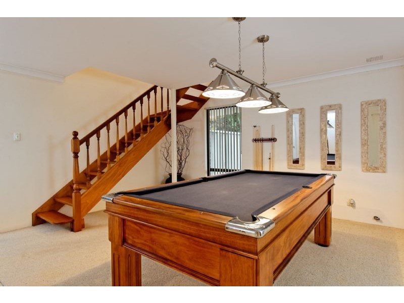 7 Coombs Place, Bateman WA 6150
