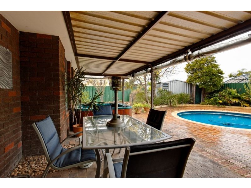 7 Coombs Place, Bateman WA 6150