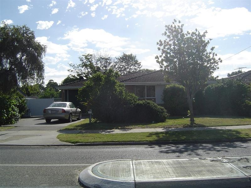 42 Gilbertson Road, Kardinya WA 6163