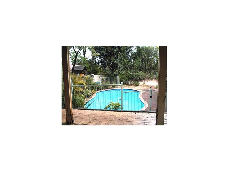 12 Blackman Road, Mount Pleasant WA 6153