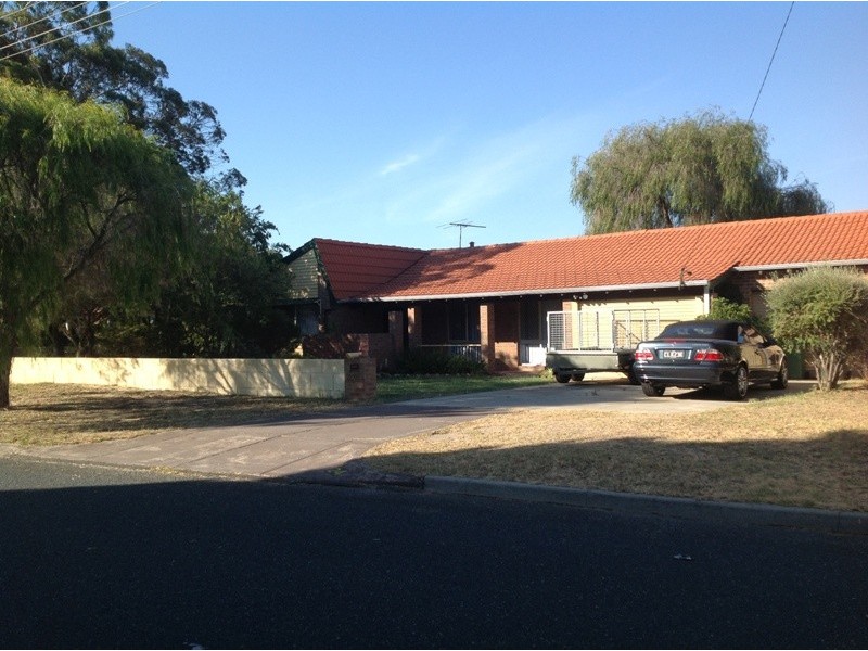 24 Maritime Avenue, Kardinya WA 6163