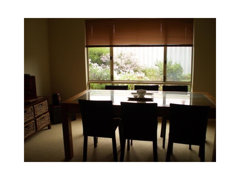 30 Jagoe Loop, Willagee WA 6156