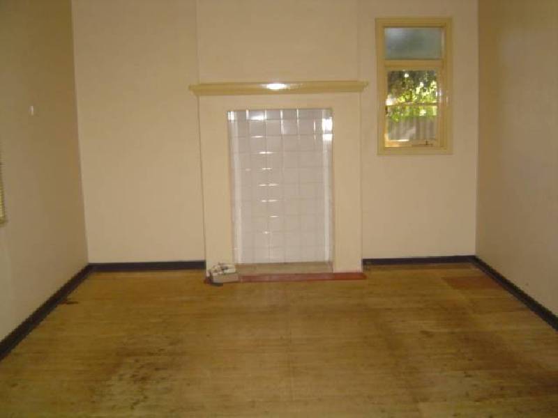 17 Dunford Street, Willagee WA 6156