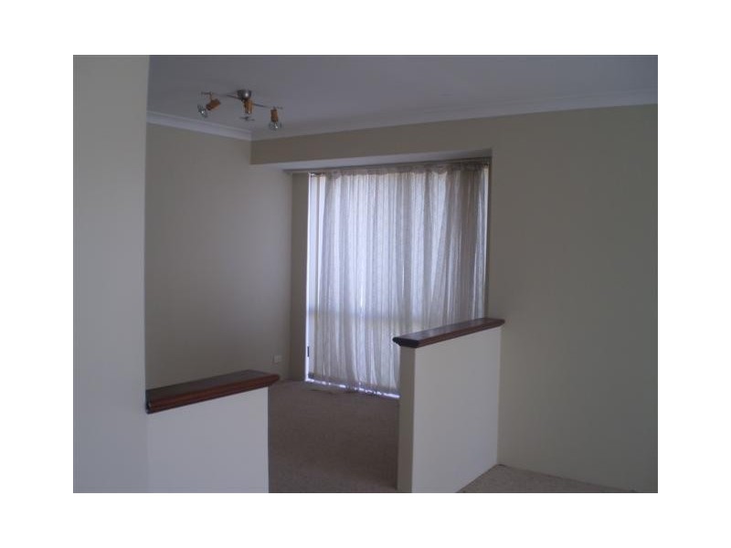 8 Pope Mews, North Lake WA 6163