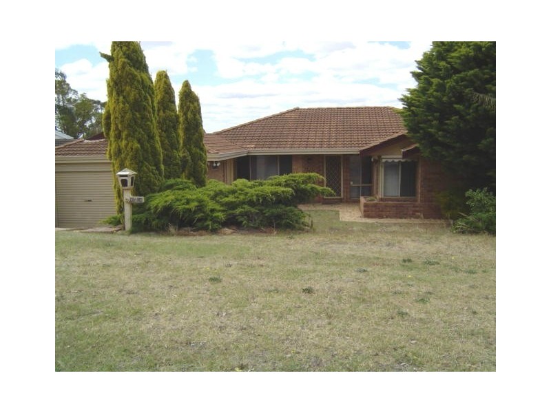 7 Coleridge Place, North Lake WA 6163