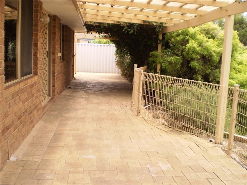 7 Coleridge Place, North Lake WA 6163