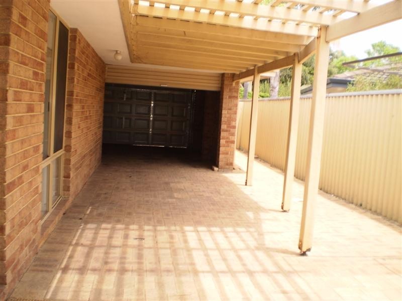 7 Coleridge Place, North Lake WA 6163