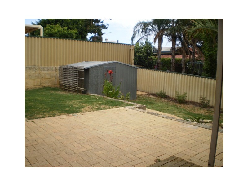 10 Norkus Way, Willagee WA 6156